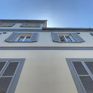 Charming 1br Just Off Main Street Prime Location Gibraltar